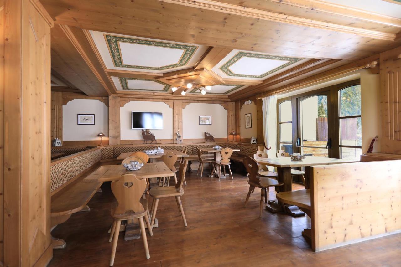Hotel Perla Мадона ди Кампильо Екстериор снимка